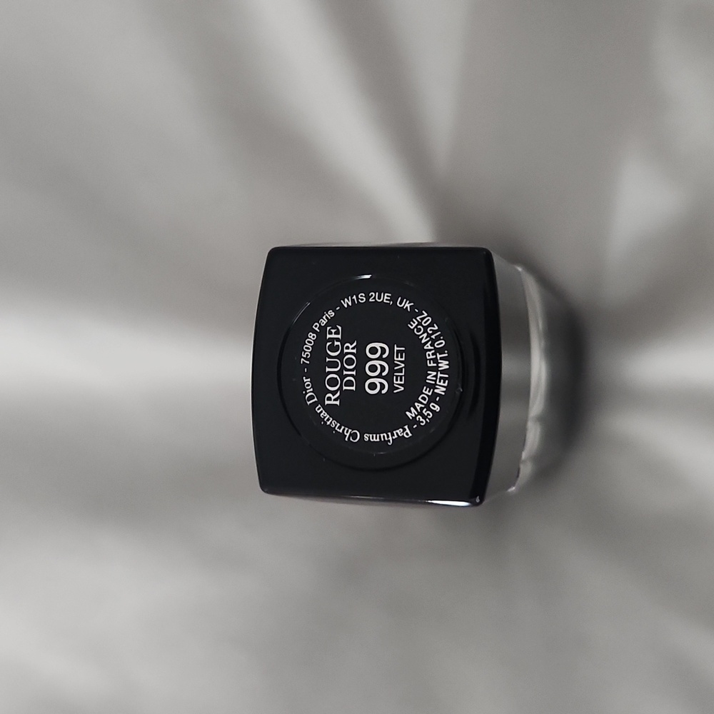Rouge Dior Lipstick – Shade 999 Velvet - Picture 8 of 9